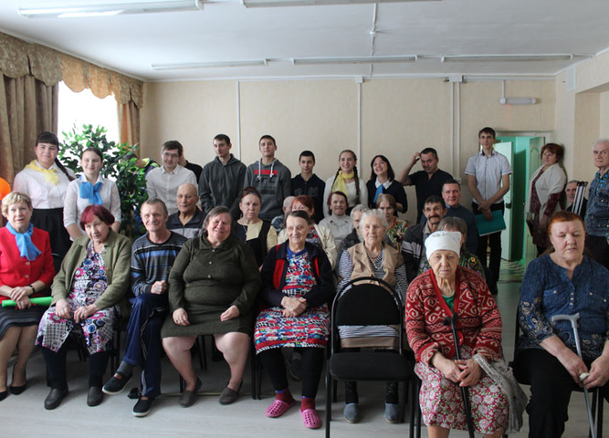 встреча с проживающими  «Дома интерната  для престарелых и инвалидов  г. Усть-Илимска»