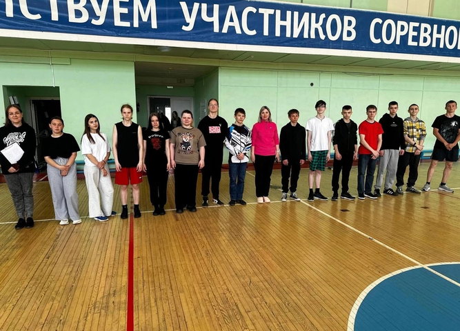 Студенты I и II курса успешно сдали нормы ГТО!