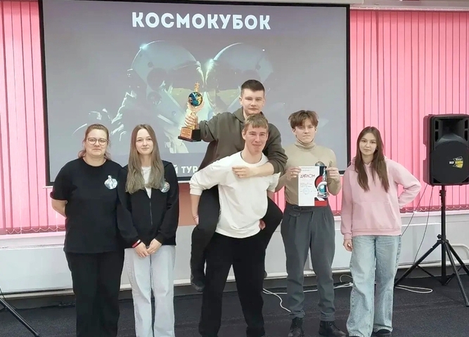 Студенты УИТЛТУ забрали золото и серебро «КосмоКубка»!