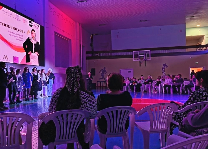 В Усть-Илимске прошло модное событие сезона — молодежный подиум «Эстетика вкуса»!